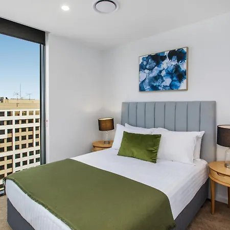 Central Canberra 2-Bed With Gym & Bbq Area Exterior photo